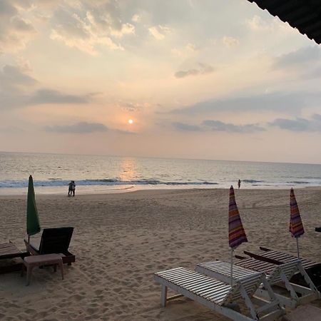 Tamaro Beach Resort Hikkaduwa Exterior photo