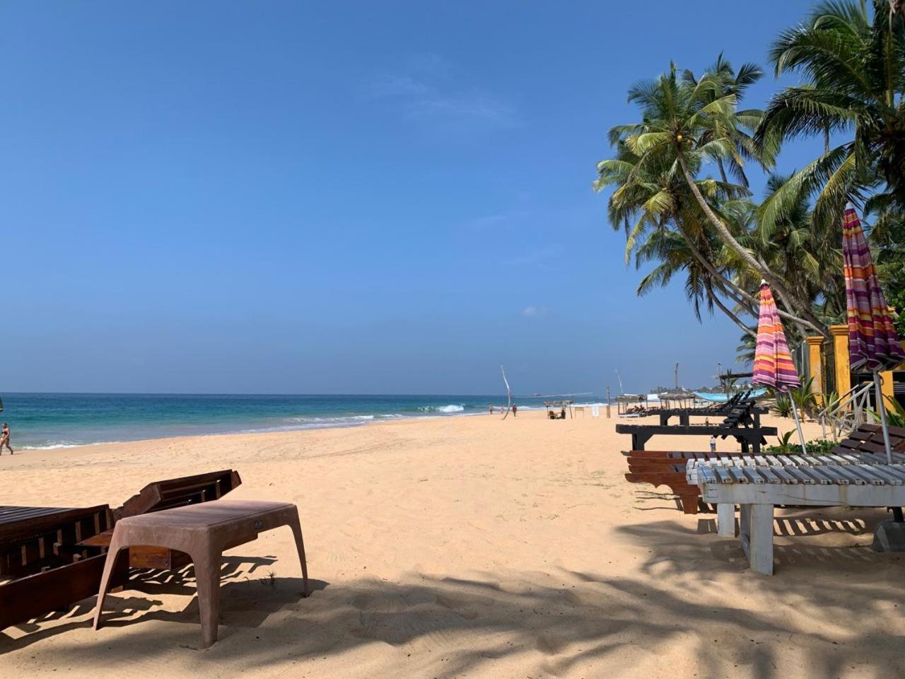 Tamaro Beach Resort Hikkaduwa Exterior photo